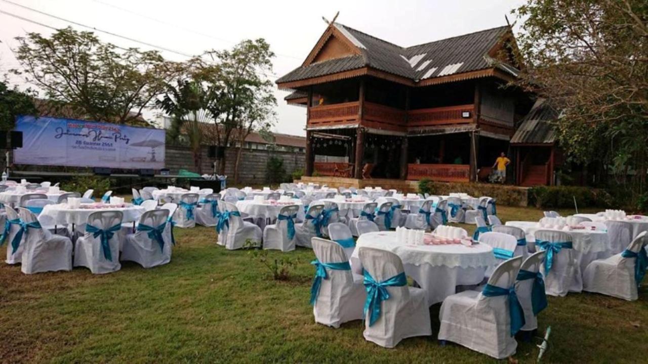 Ruen Thai Rim Haad Klaeng Exterior photo